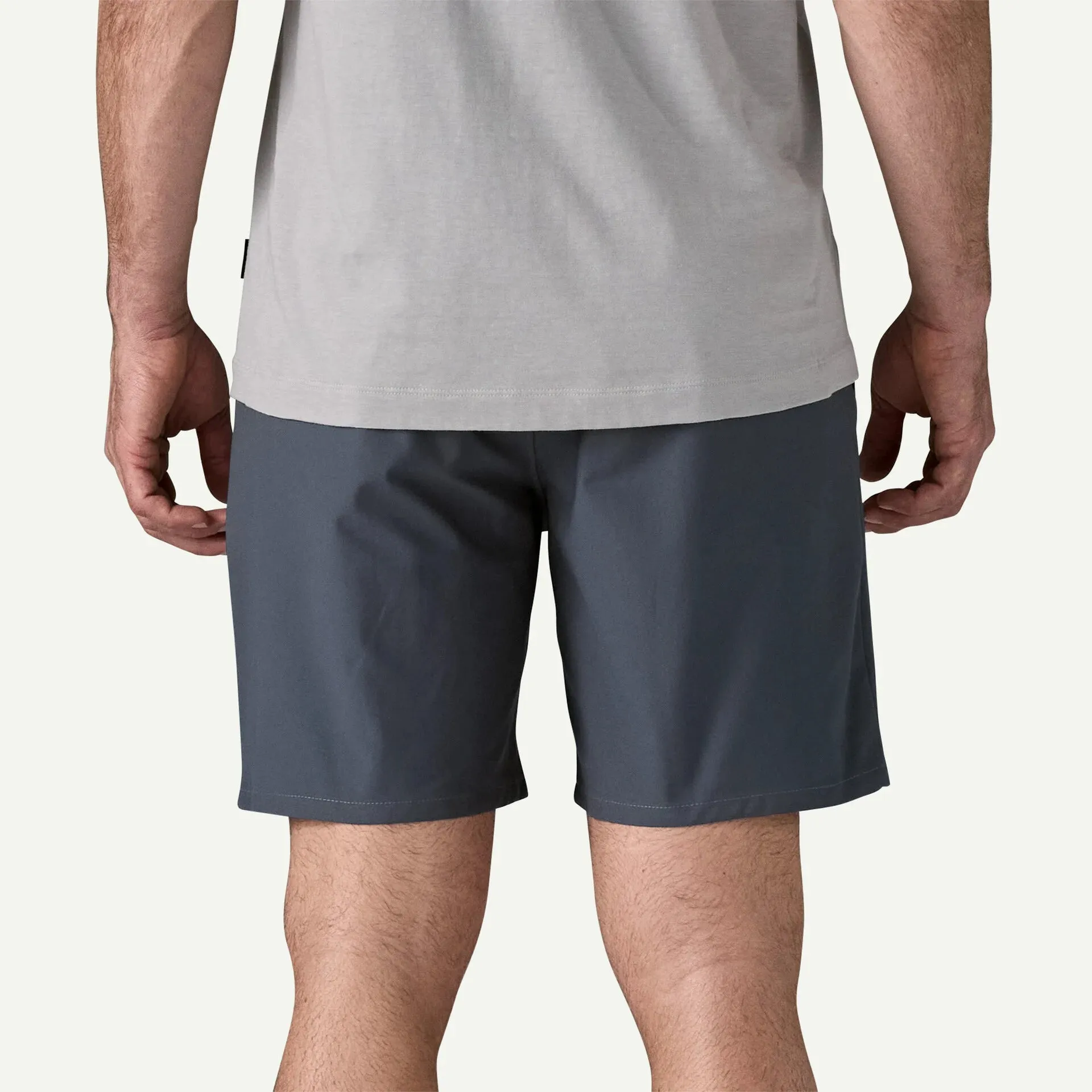 Patagonia Men's Transit Traveler 7in Shorts in Smolder Blue