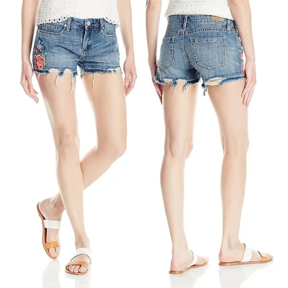 ⚡PRICE DROP⚡Flower Embroidered Destroyed Short NWT