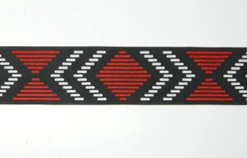 Red and Black Maori Diamond Pattern Braid