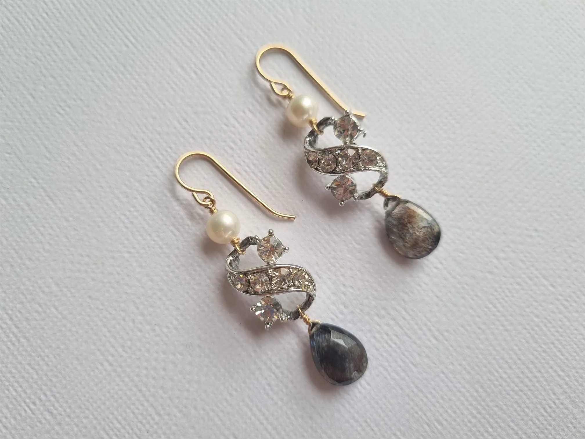 S | vintage rhinestone link moss aquamarine earrings