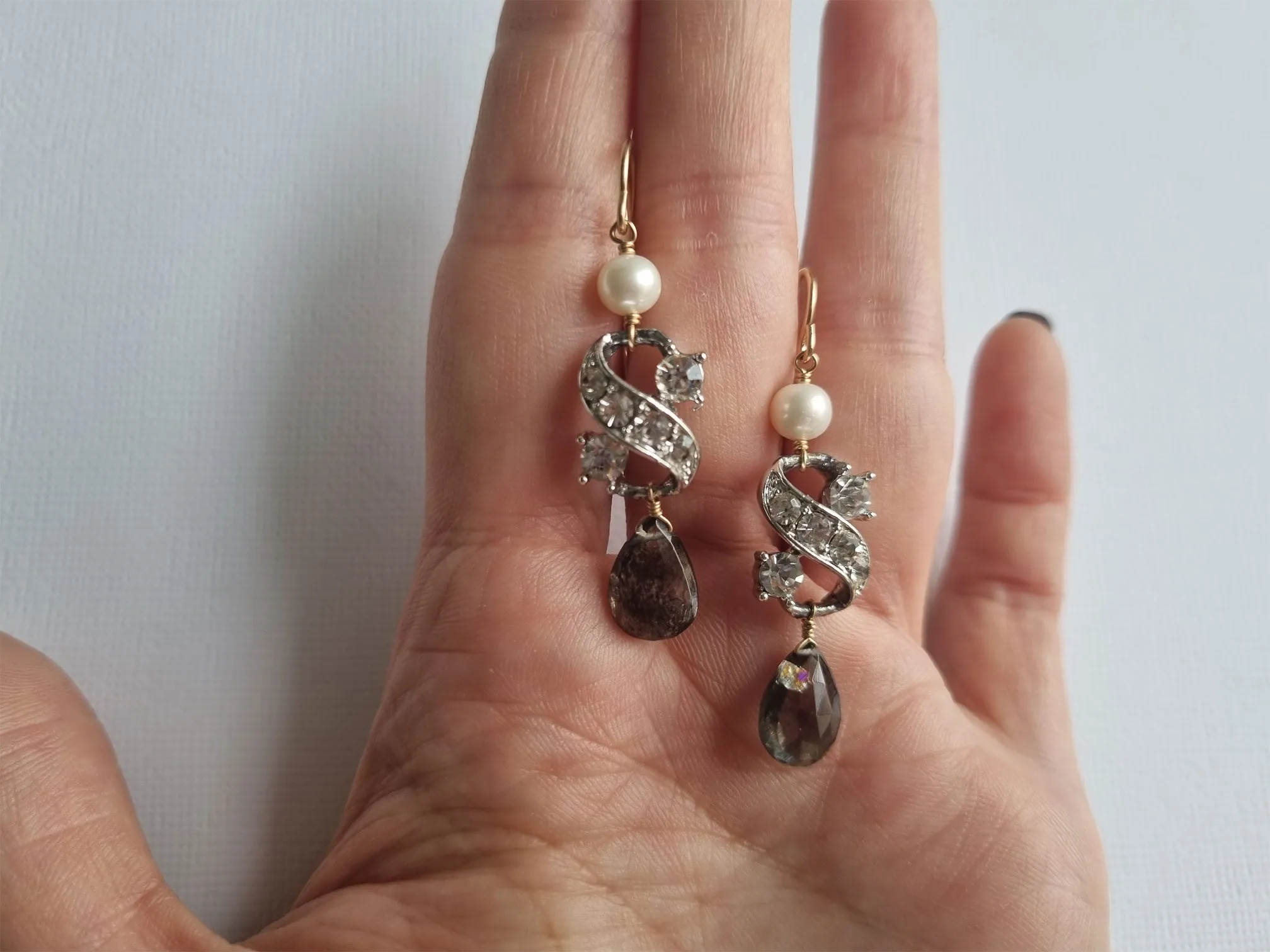 S | vintage rhinestone link moss aquamarine earrings
