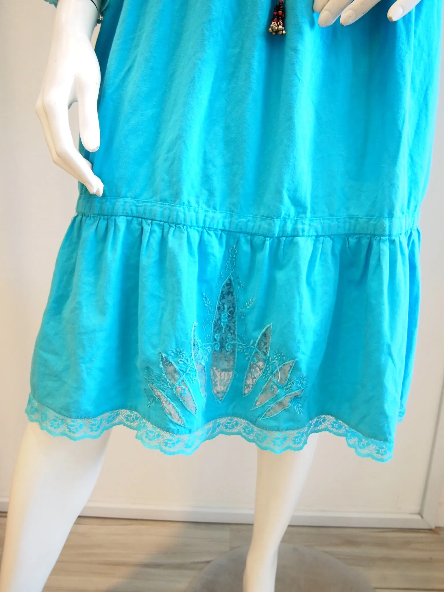 SEA GREEN W EDGY CUTOUT FRONT VINTAGE DRESS