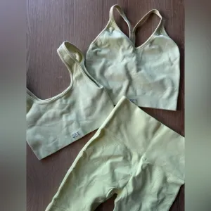 SETACTIVE “Banana” 3 piece set
