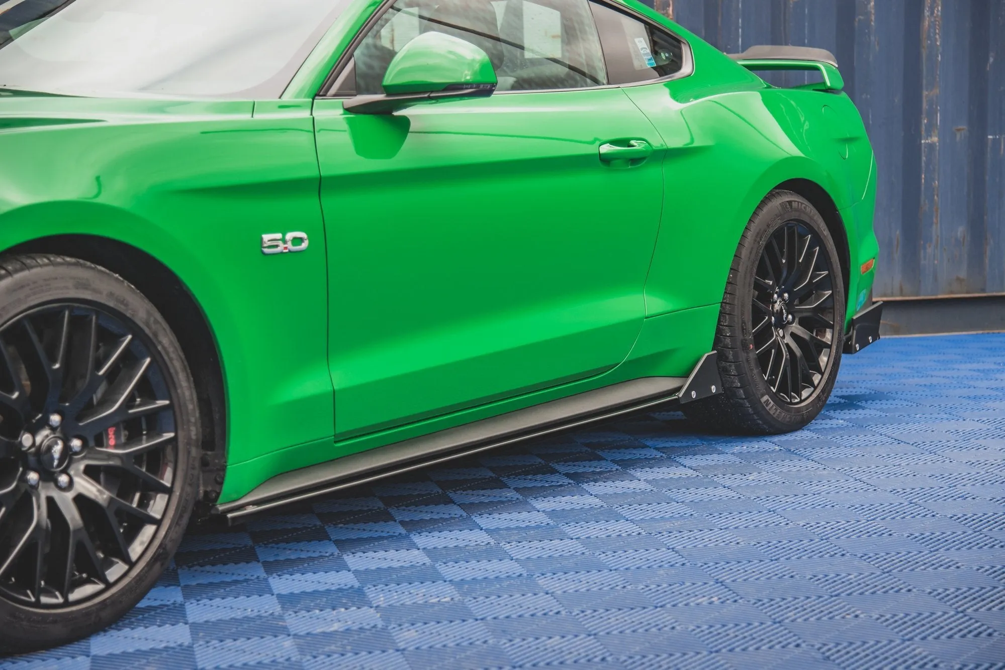 Side Skirts Diffusers   Flaps Ford Mustang GT Mk6 Facelift