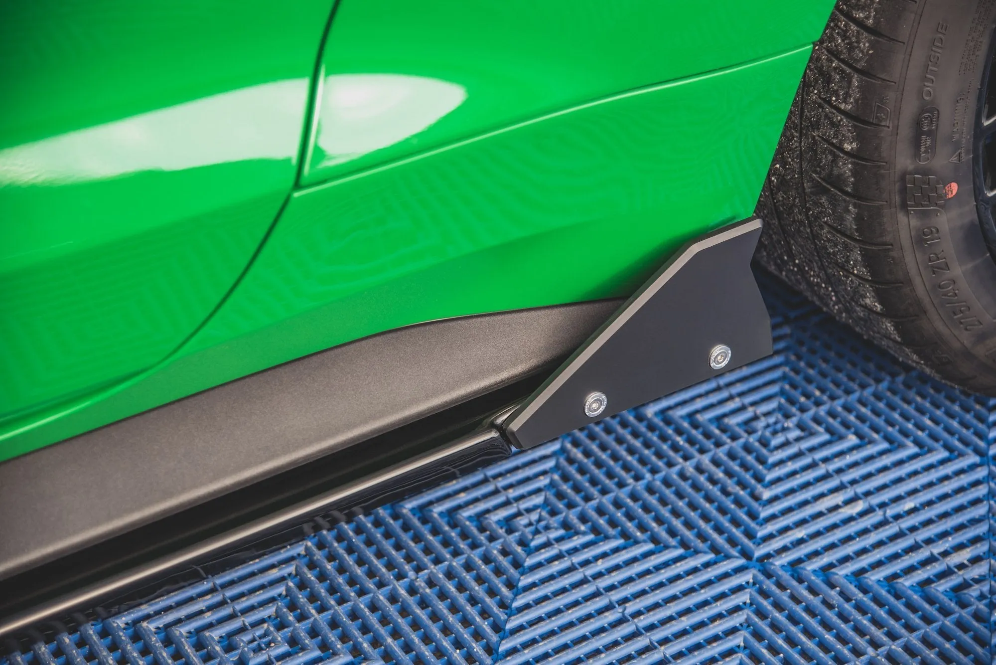Side Skirts Diffusers   Flaps Ford Mustang GT Mk6 Facelift
