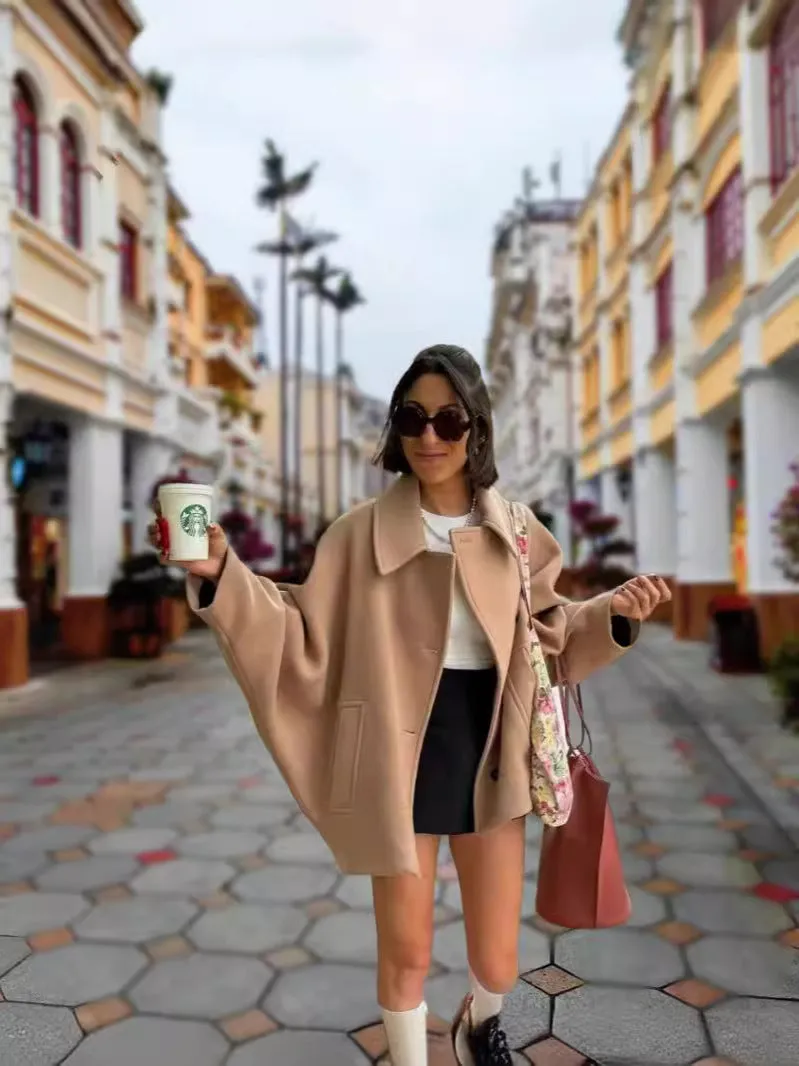 Sophisticated Turndown Collar Long Sleeve Jacket for Timeless Outerwear Elegance