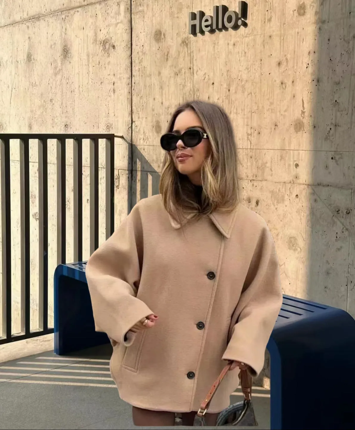 Sophisticated Turndown Collar Long Sleeve Jacket for Timeless Outerwear Elegance