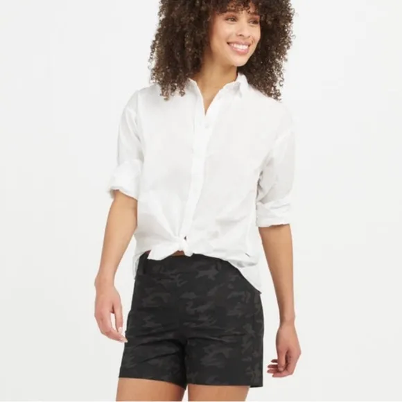 SPANX Sunshine Shorts Black Camo XL 6” inseam