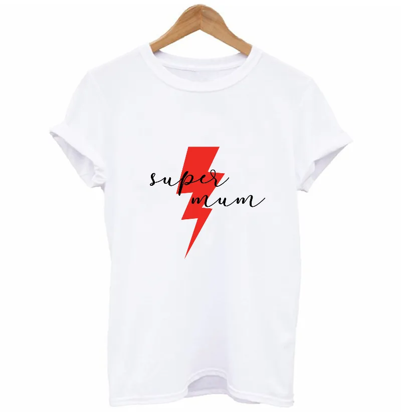Super Mum Lightning Graphic T-shirt