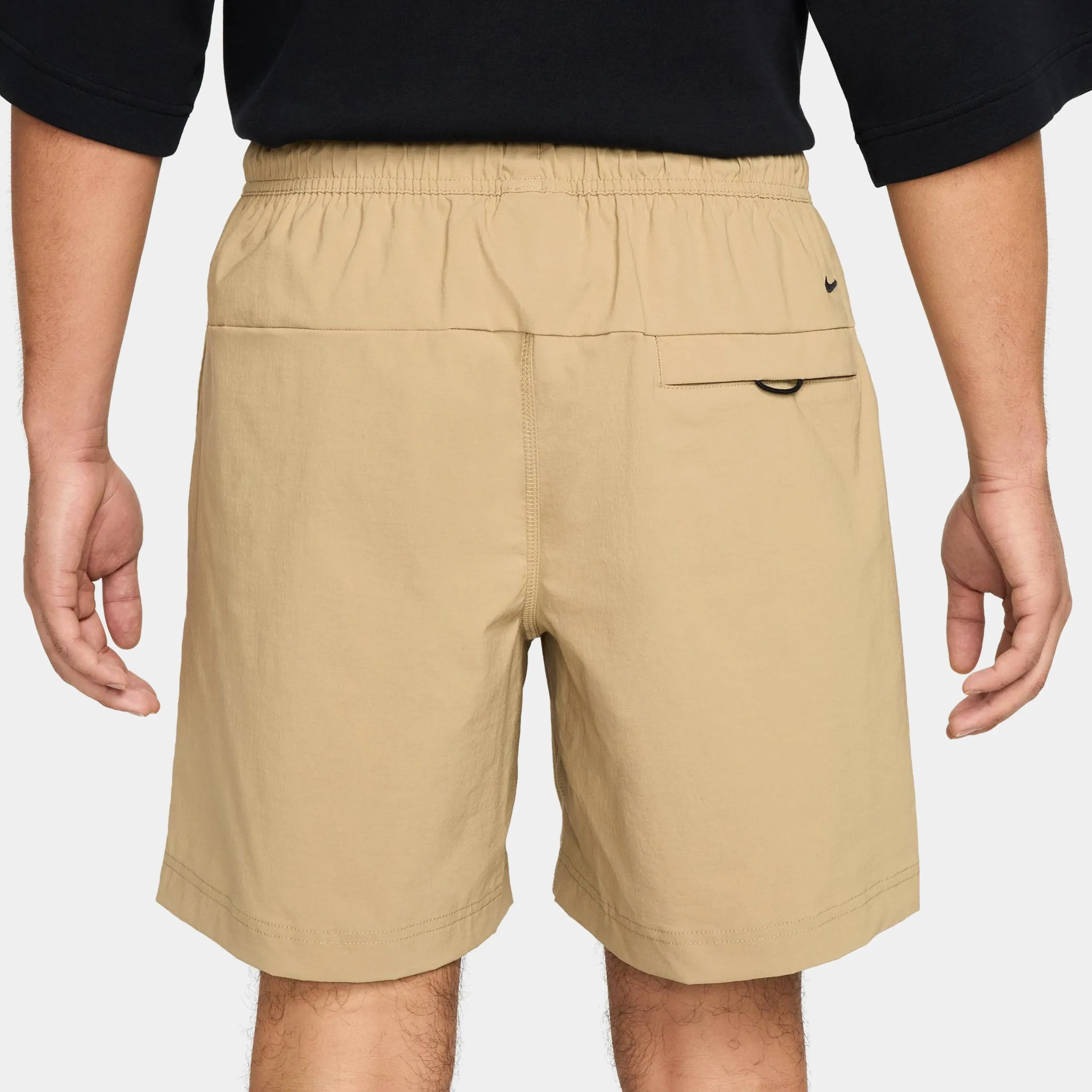 Tech Woven Mens Shorts (Parachute Beige/Black)