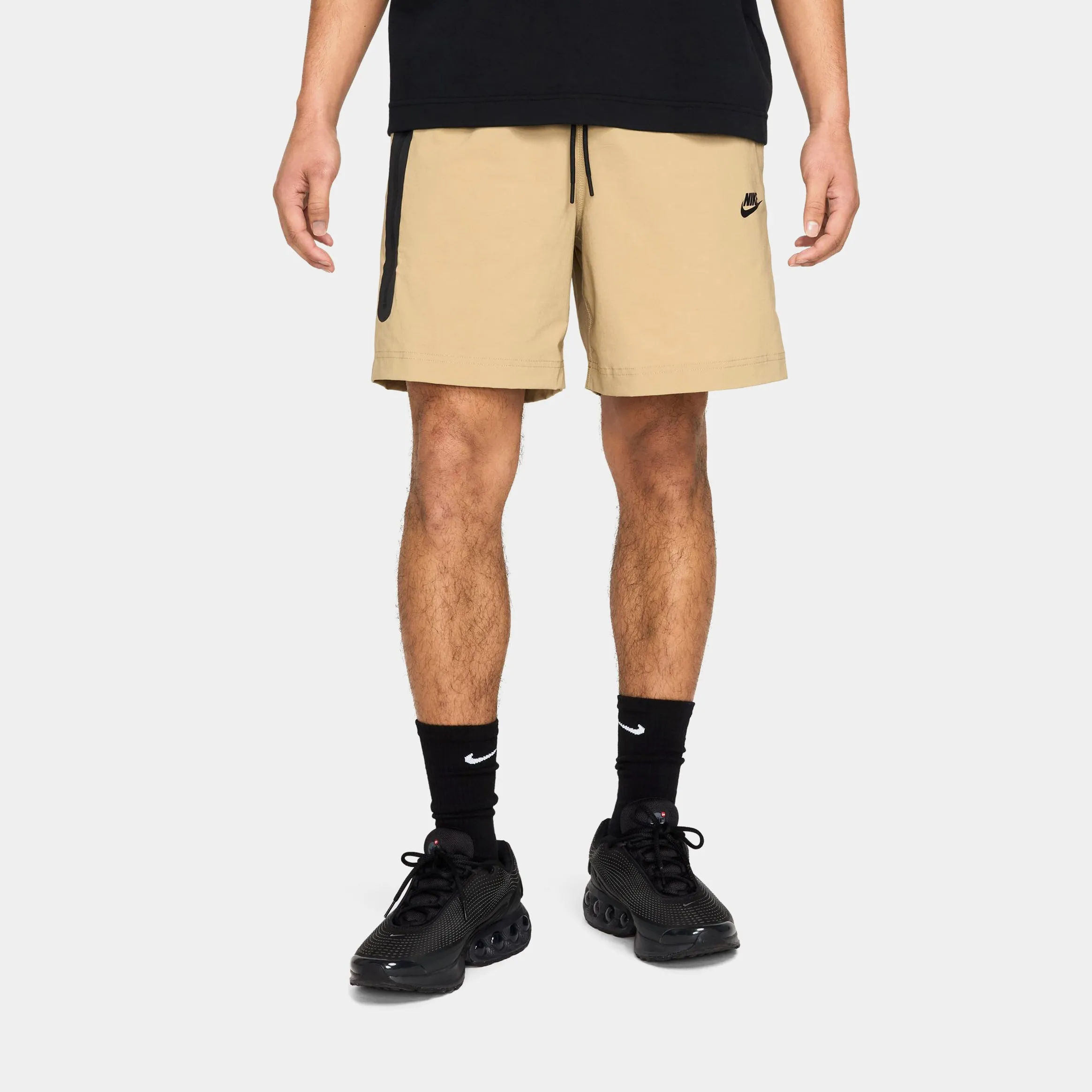 Tech Woven Mens Shorts (Parachute Beige/Black)