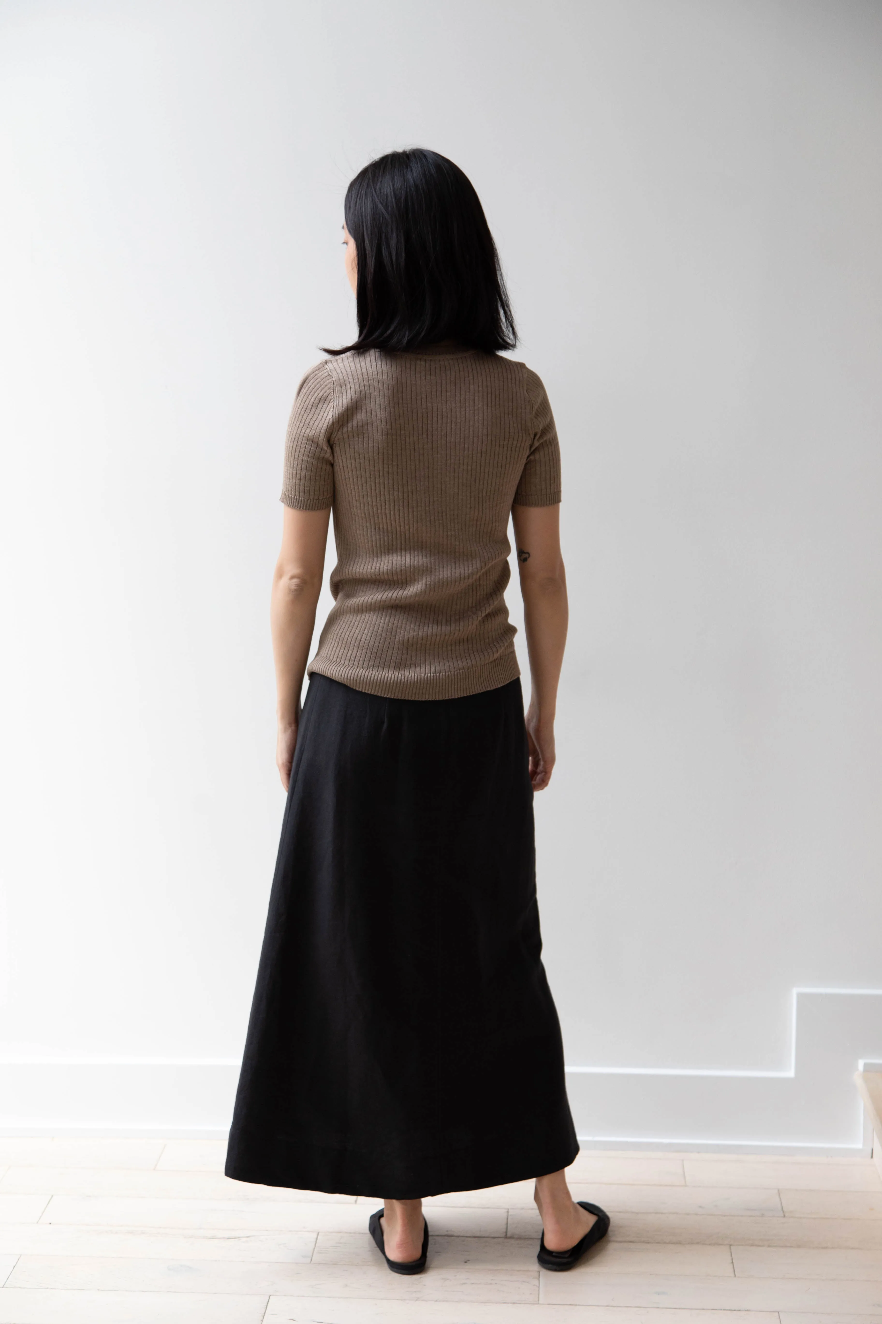 Une Heures | Short Sleeve Crew Neck in Gris