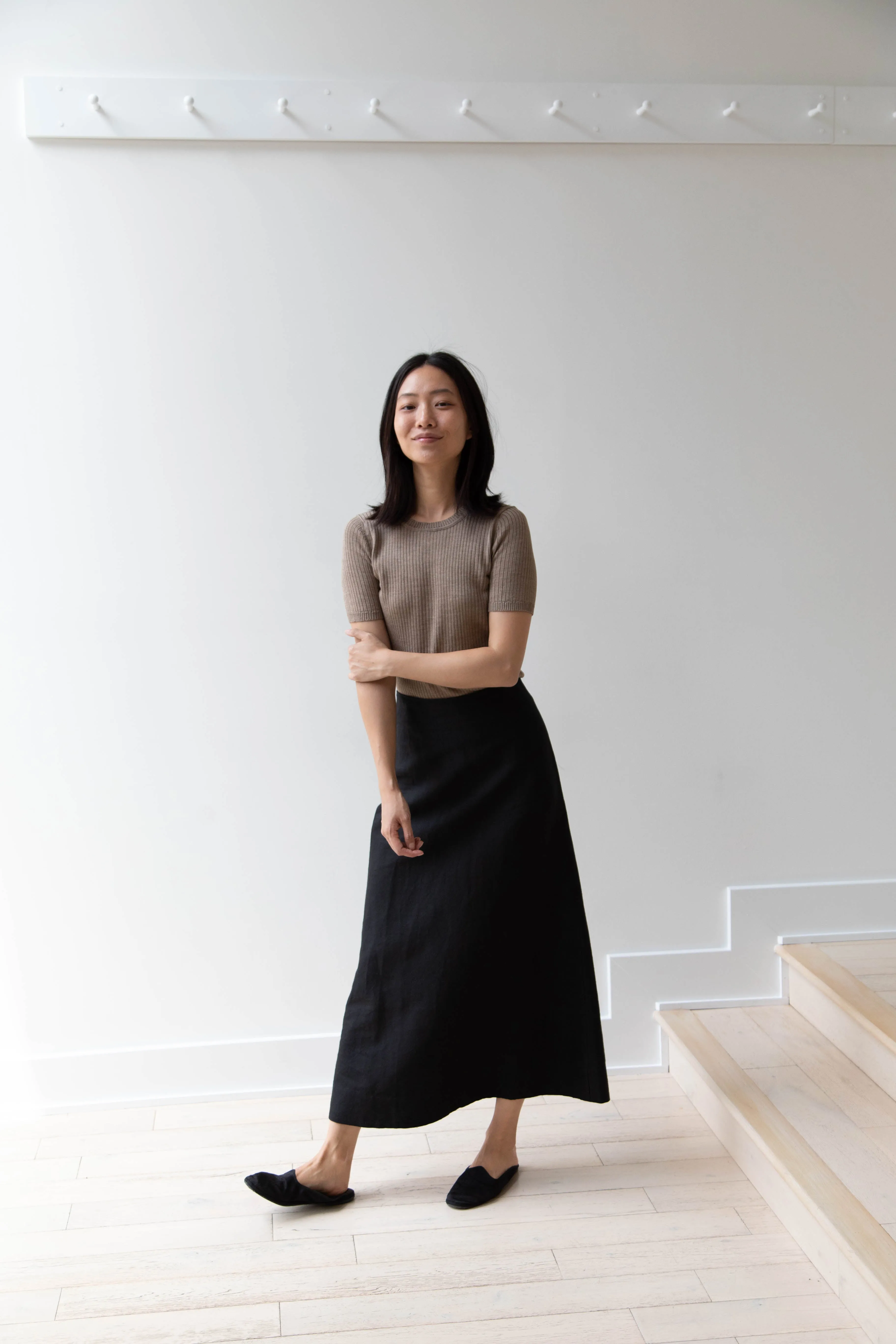 Une Heures | Short Sleeve Crew Neck in Gris