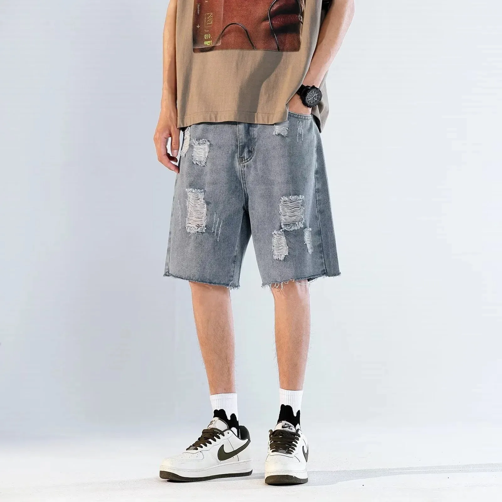 UrbanWave Loose-Fit Denim Shorts