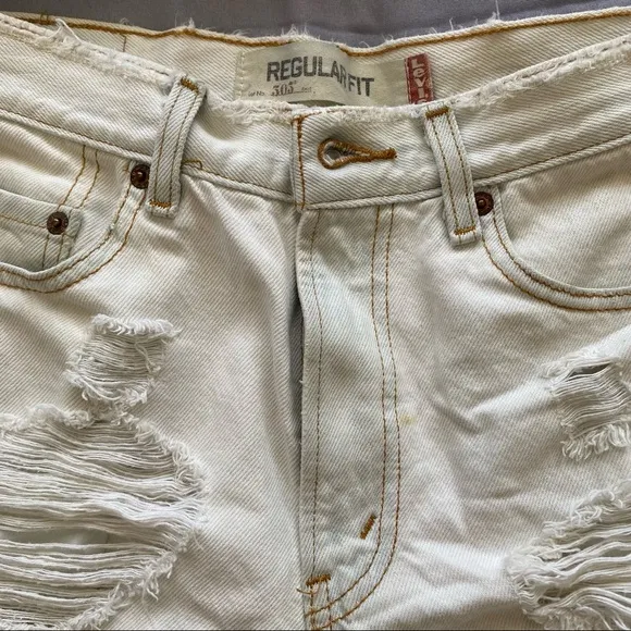 Vintage Levis 505 Regular Fit Cutoffs - Faded White