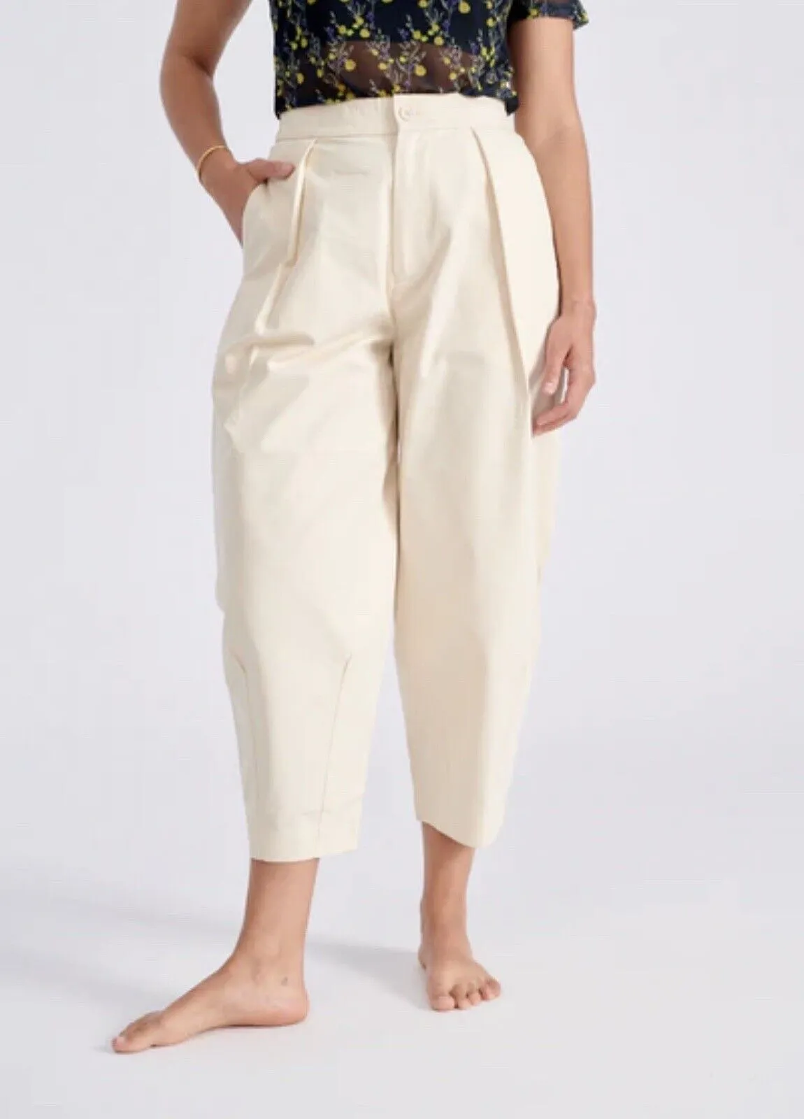 VTG Ralph Lauren Women's Black Label Silk Balloon Cropped Pants, White, Size 12