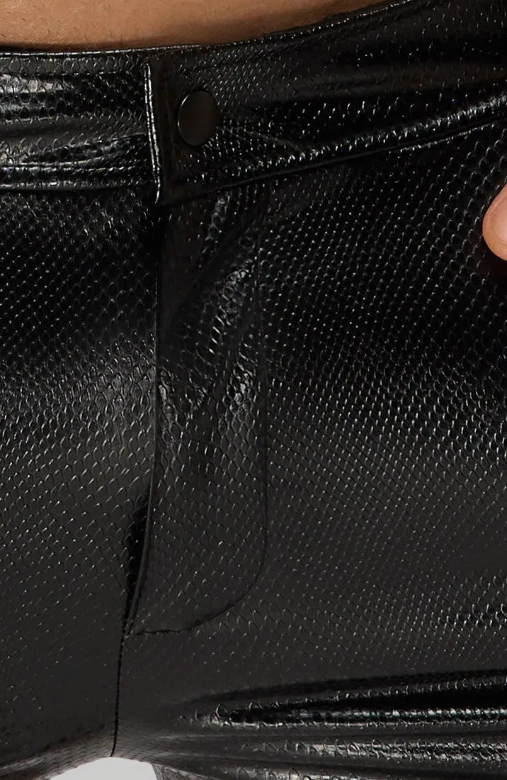 Wet look X snakeskin shorts - Consistent Player