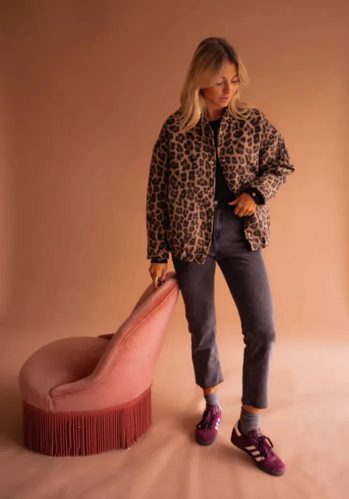 WINSLET - LEOPARD BOMBER JACKET