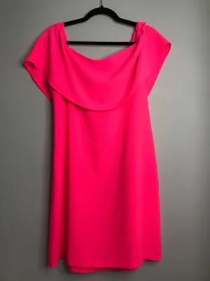 Womens Size Med Misses Pink Charles Henry Dress