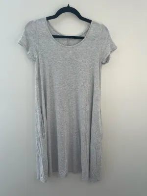 Womens Size Sm Misses Gray Reborn J Dress